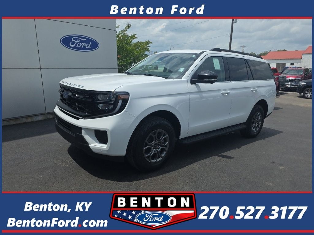2026 Ford Expedition Active in Oxford White — front three-quarter view