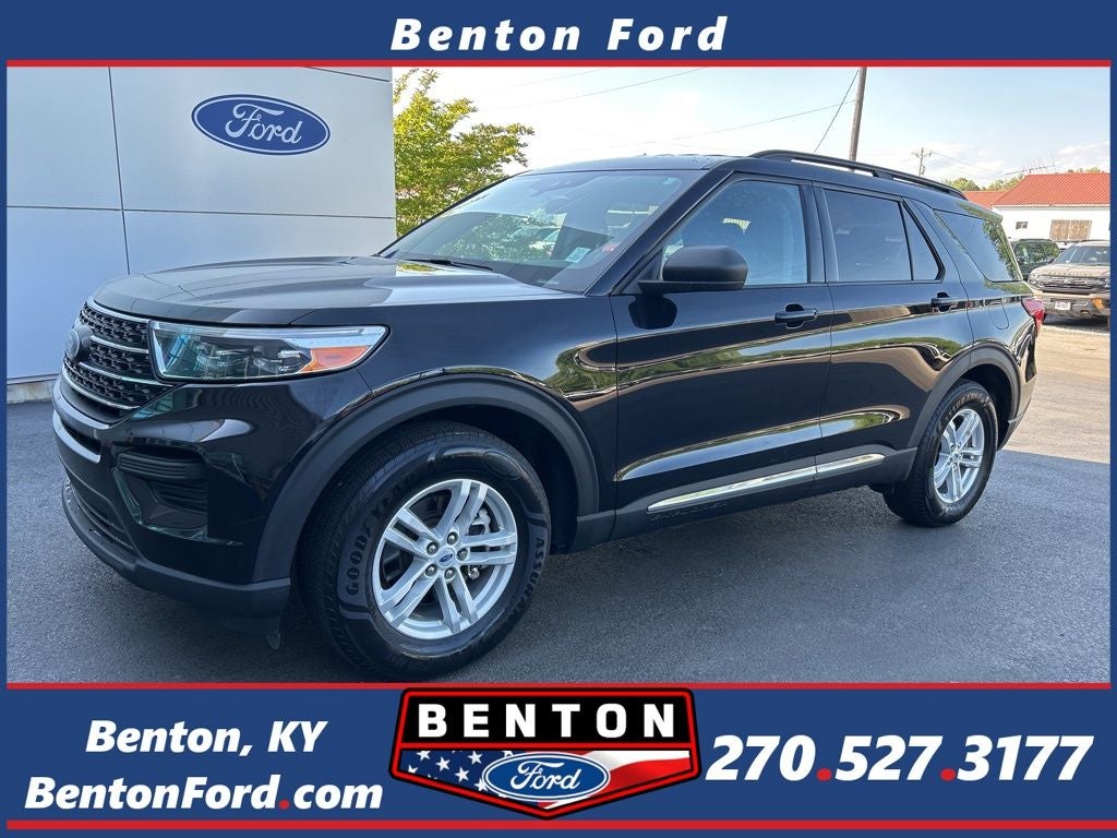 2023 Ford Explorer XLT in Black Metallic — front three-quarter view