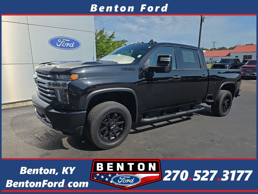 2022 Chevrolet Silverado 2500HD High Country in Black Metallic — front three-quarter view