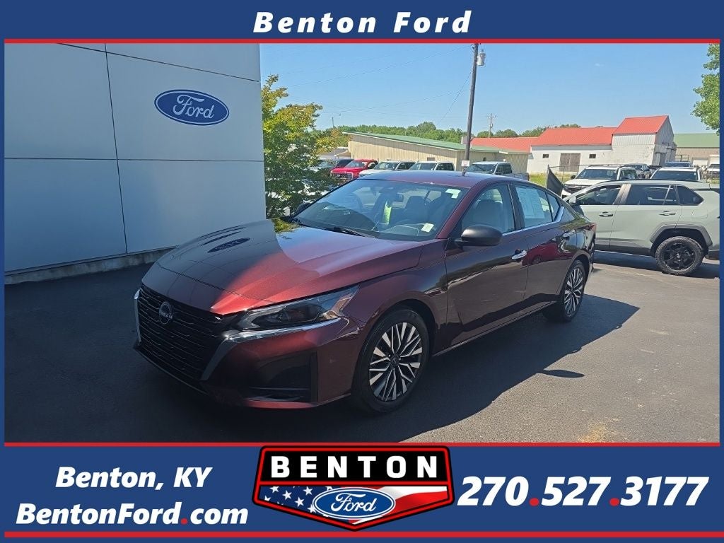 2025 Nissan Altima 2.5 SV in Garnet Pearl Metallic — front three-quarter view